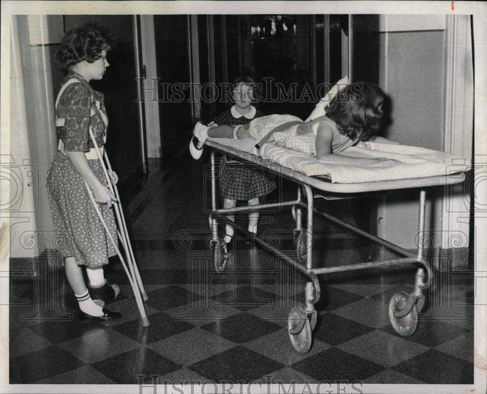 1962 Press Photo Safety Patrol Corps Crippled Children - RRW63721 - Historic Images