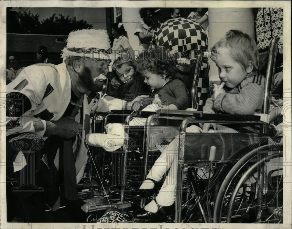 1963 Press Photo Joseph Medwin Shriners Hospital - RRW63725 - Historic Images