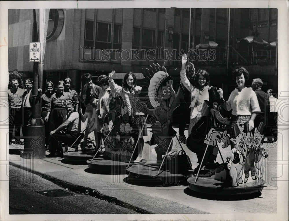 1963 Press Photo The Nobles at the Shriners Convention - RRW63857 ...