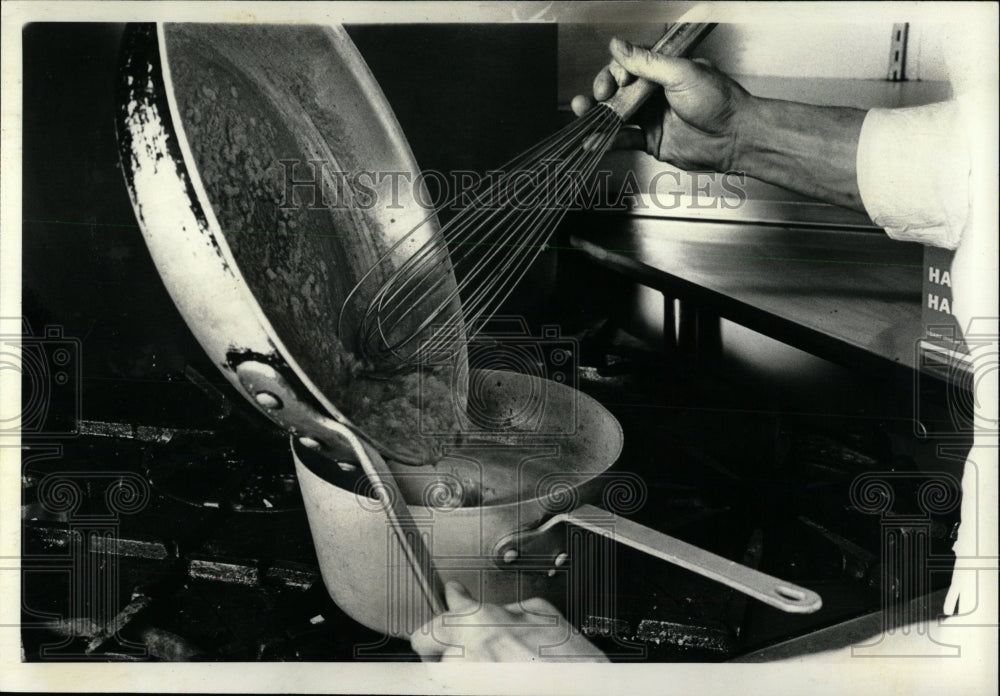 1979 Press Photo Chef Jim Webb of Jasand&#39;s Restaurant - RRW63893 - Historic Images