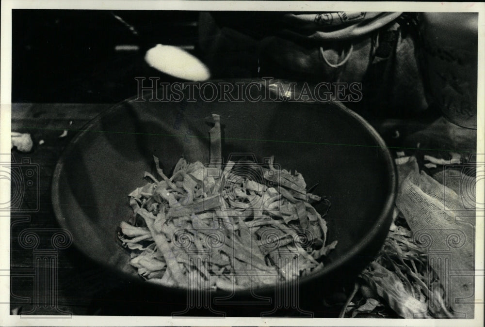 1978 Press Photo step by step photos of making pickles - RRW63905 - Historic Images