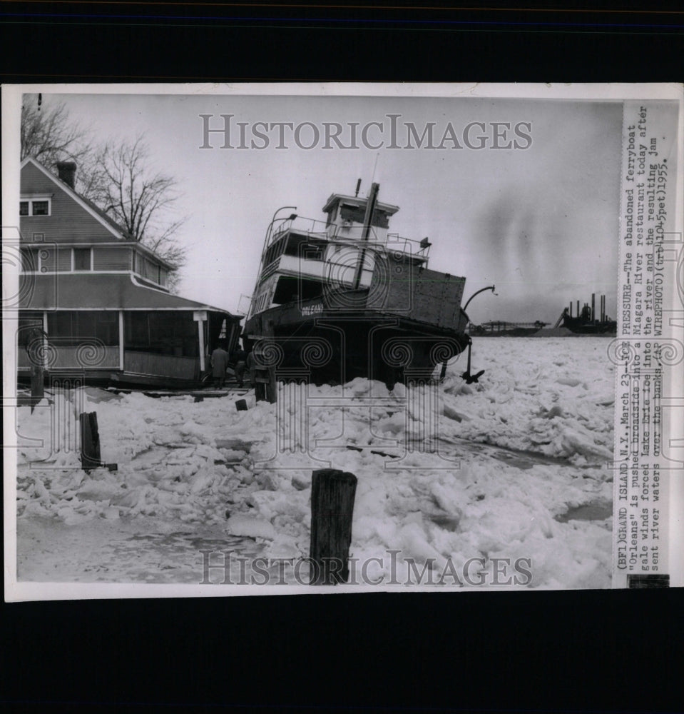 1955 Press Photo Lake Erie Ice Floods Rivers - RRW64131 - Historic Images