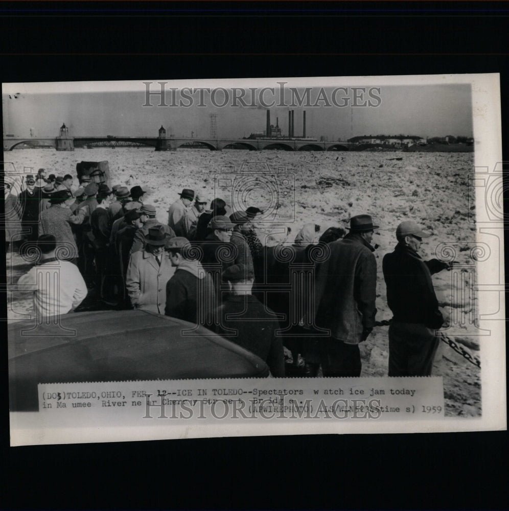 1959 Press Photo Ice Toledo Ohio - RRW64343 - Historic Images