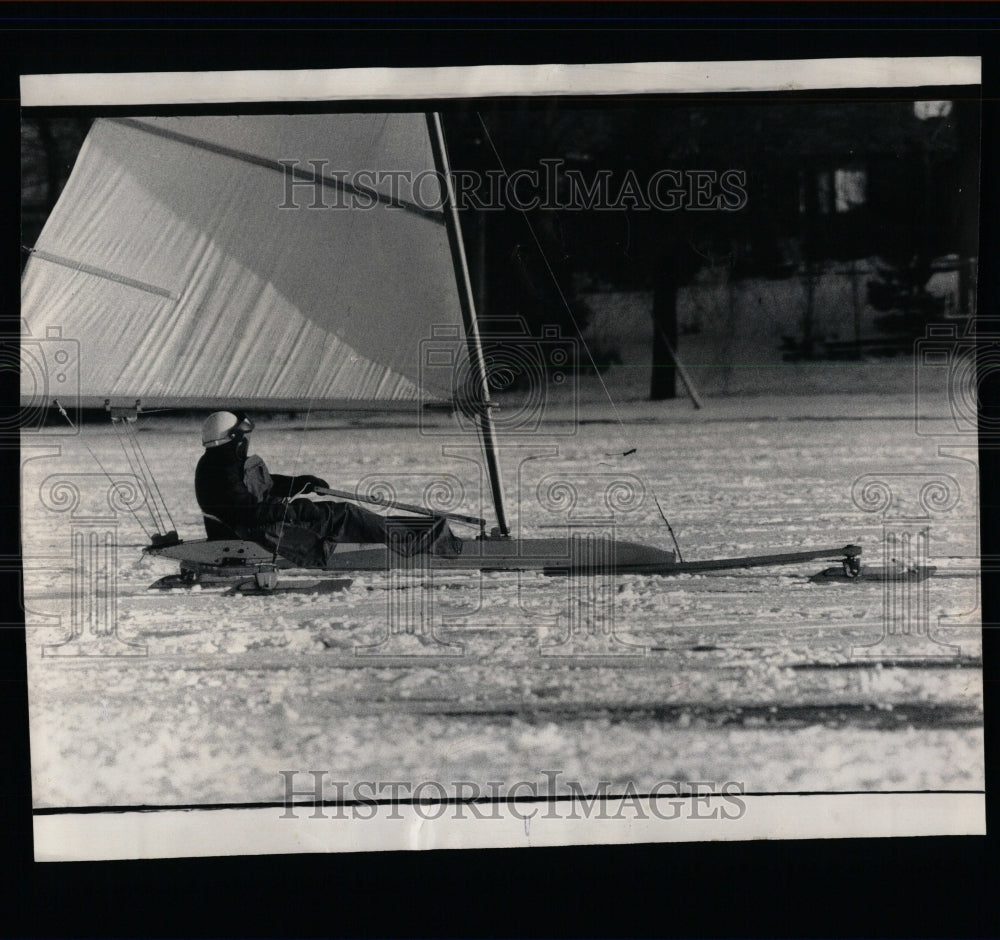1975 Press Photo Ice-Boating Provides Slick Sport - RRW64409 - Historic Images