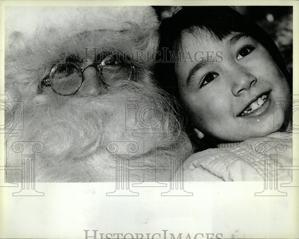 1984 Press Photo Santa Claus Christmas - RRW64689 - Historic Images