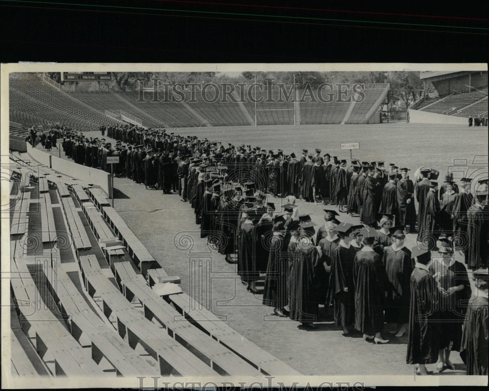 1965 Press Photo McGaw Dyche Northwestern University - RRW64985 - Historic Images