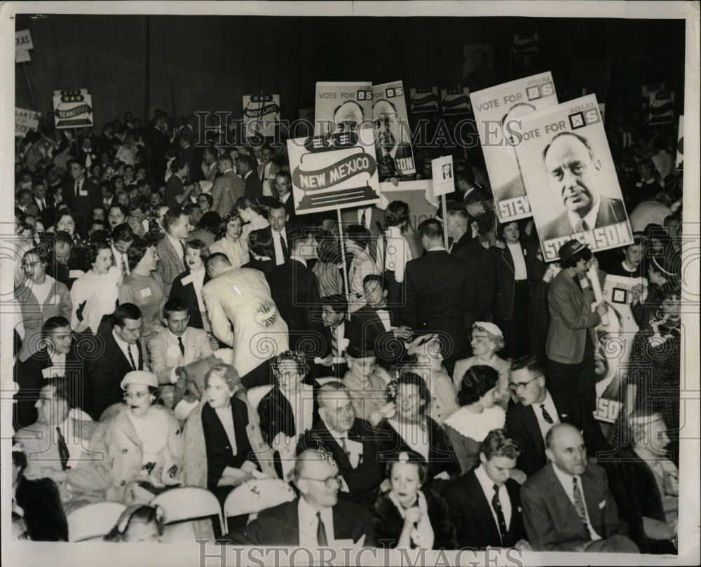 1956 Press Photo Northwestern University Convention - RRW65057 - Historic Images