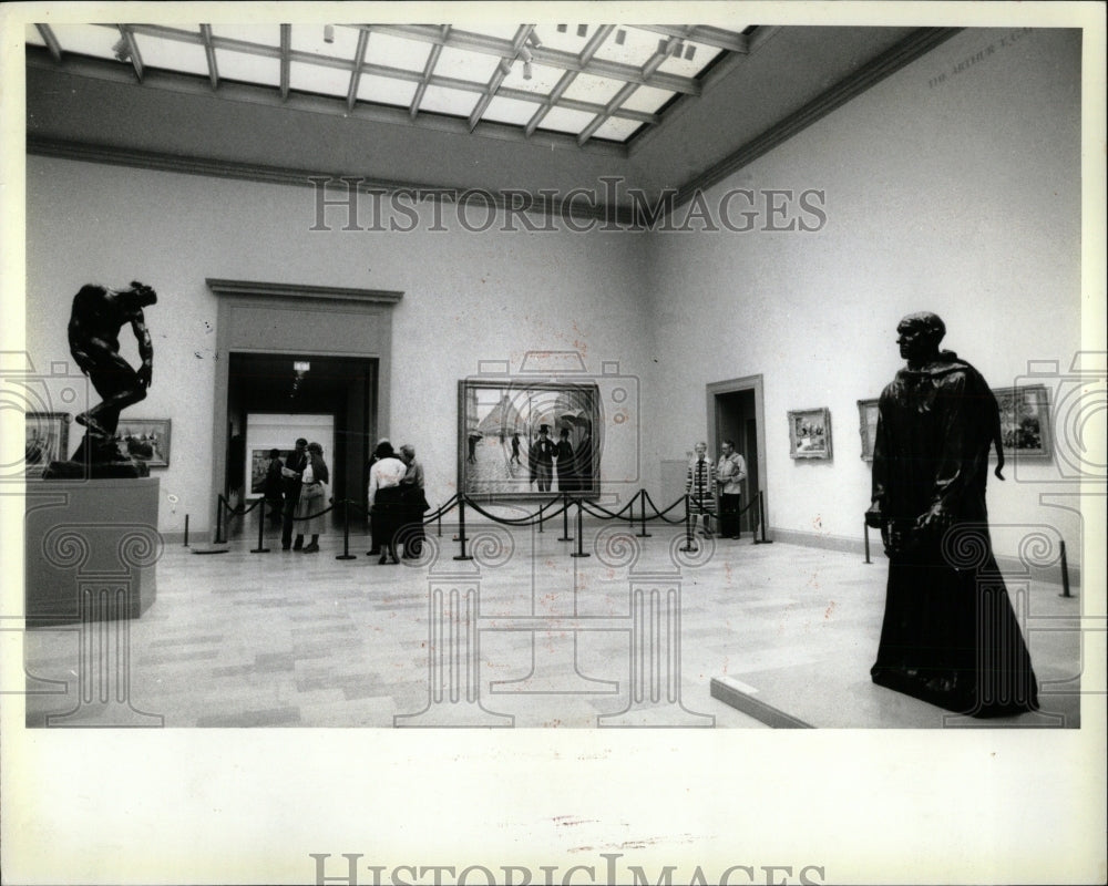 1987 Press Photo Art Institute Chicago Gallery Dan - RRW65085 - Historic Images