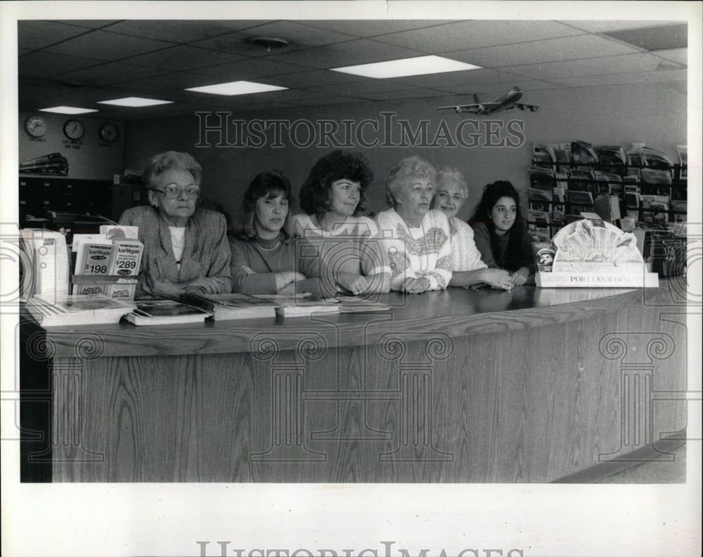 1990 Press Photo Illinois Bell Fran Napolitano Carol - RRW65293 - Historic Images