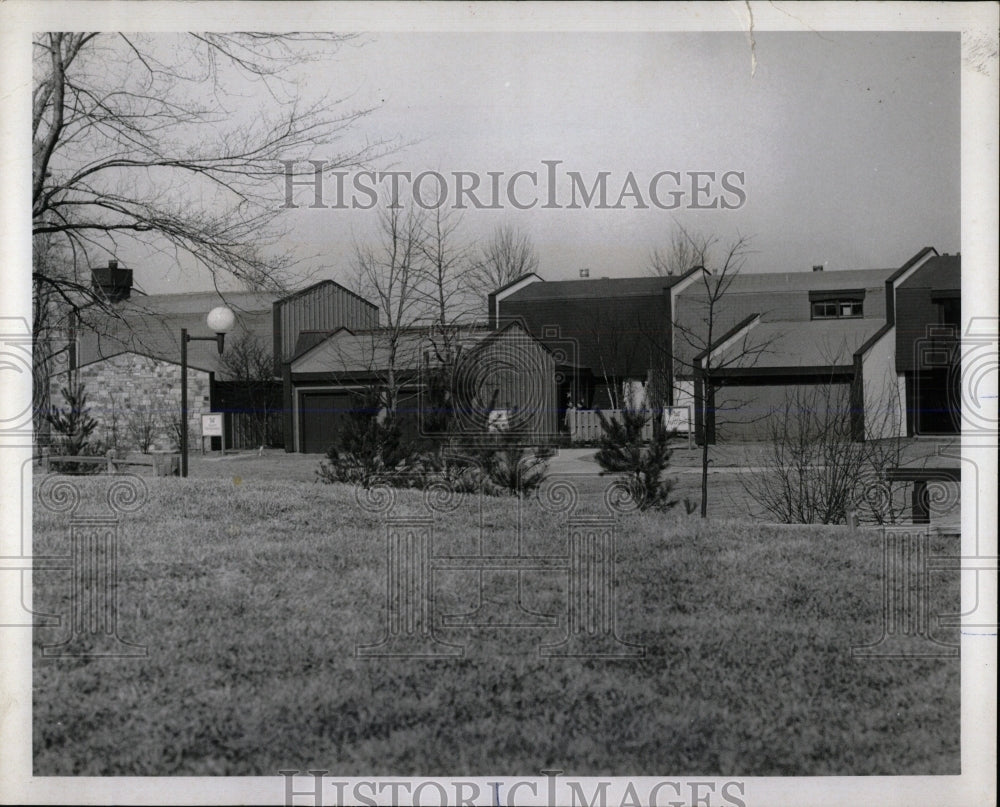 1971 Press Photo Indian Head Park Illinois - RRW65545 - Historic Images