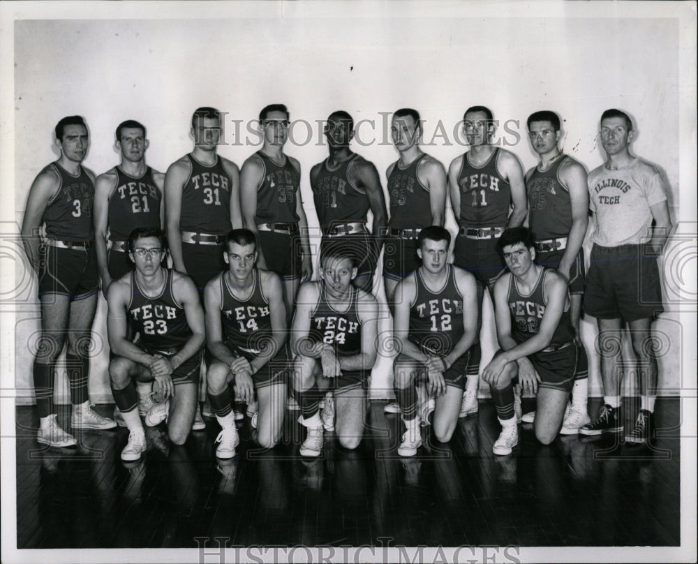 1961 Press Photo Rochester Tech Holiday Tournament Team - RRW65677 - Historic Images