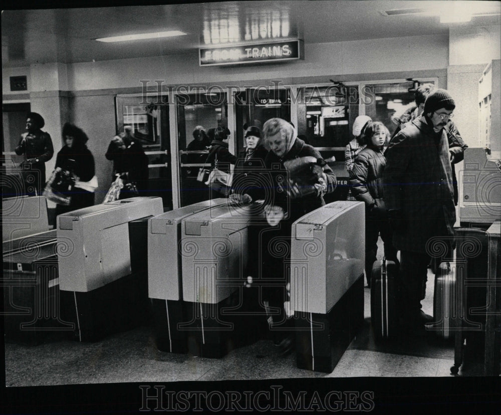 1973 Press Photo Illinois Central Gulf RR IC station - RRW65713 - Historic Images