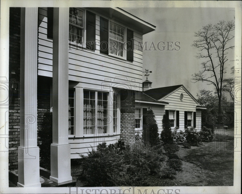 1965 Press Photo US Plywood Polyvinyl Fluoride Crazing - RRW65883 - Historic Images