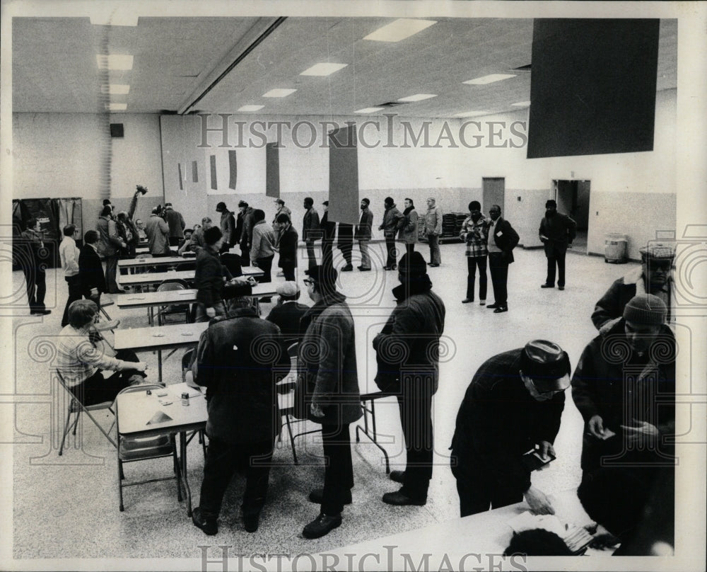 1977 Press Photo United Steel Worker Elections Interior - RRW66215 - Historic Images