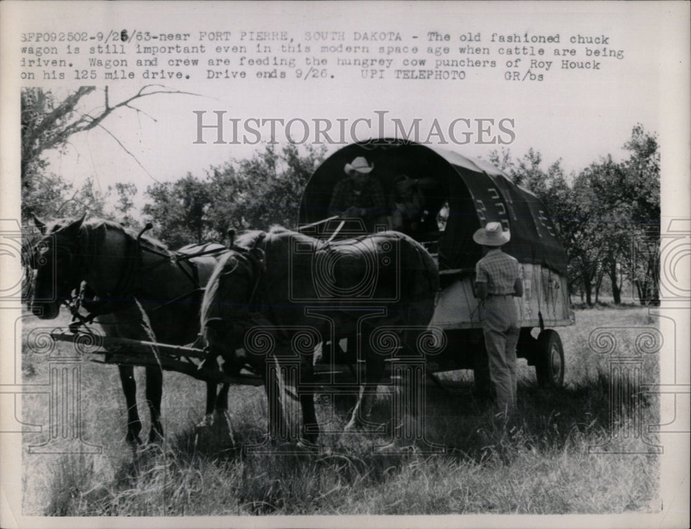 1963 Press Photo Chuck Wagon Fort Pierre South Dakota - RRW66473 - Historic Images