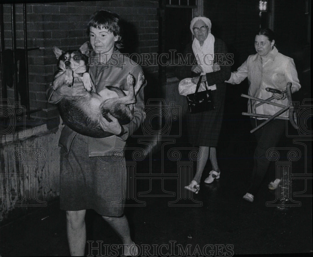 1973 Press Photo Water Uptown Main Break - RRW66711 - Historic Images