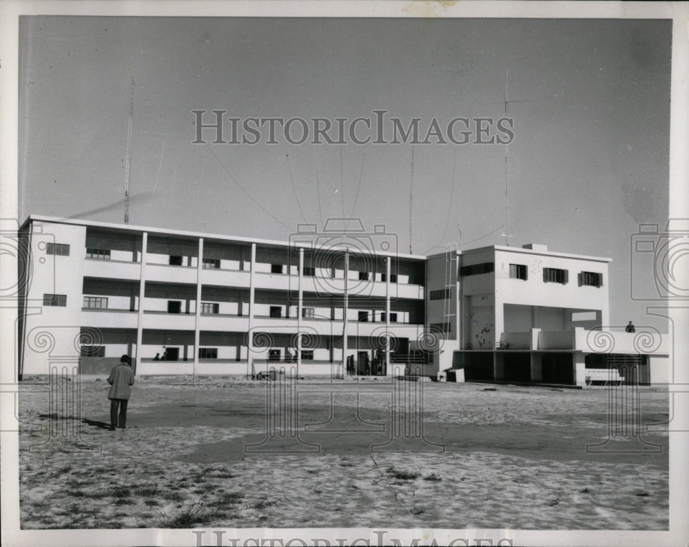 1956 Press Photo New United Nations Emergency Force HQ. - RRW66777 - Historic Images