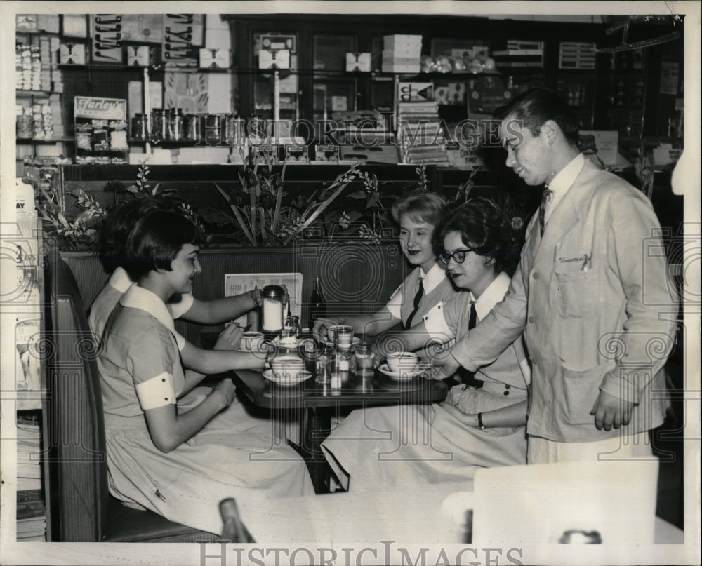 1962 Press Photo County Hospital nurse black coffee cup - RRW66813 - Historic Images