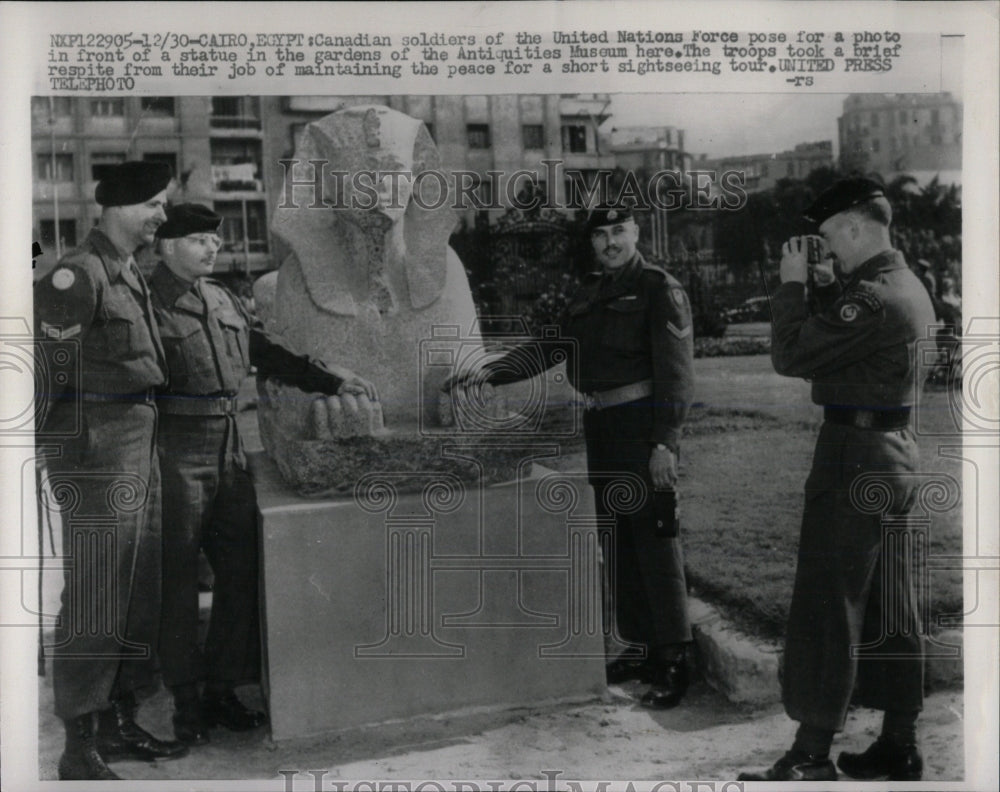 1956 Press Photo United Nations Force Antiquity Statue - RRW66839 - Historic Images