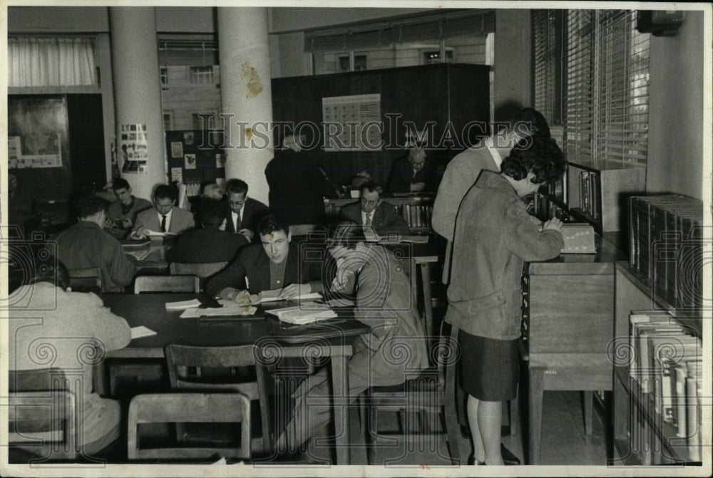 1961 Press Photo US Information Agency center Bilbao - RRW67001 - Historic Images