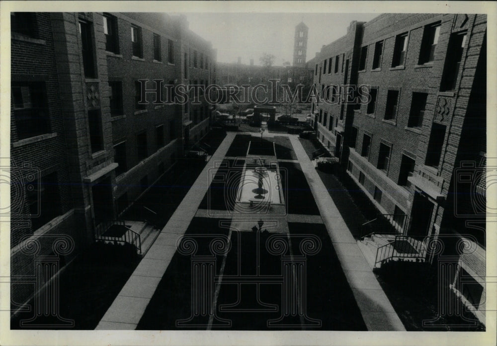 1981 Press Photo City Centrum Corp down building South - RRW67259 - Historic Images