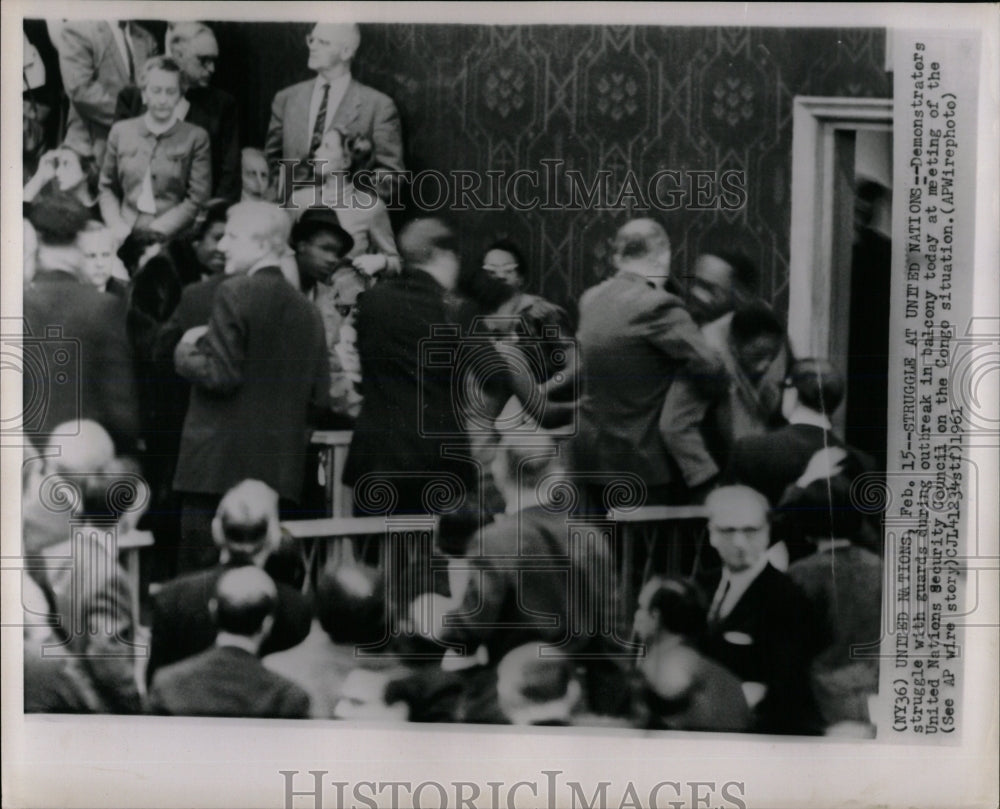 1961 Press Photo United Nations Guards Balcony Security - RRW67433 - Historic Images