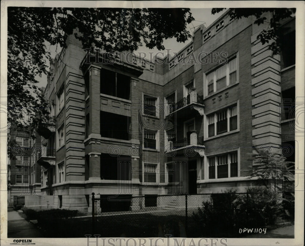 1962 Press Photo Apartment building Green wood mortage - RRW67535 - Historic Images