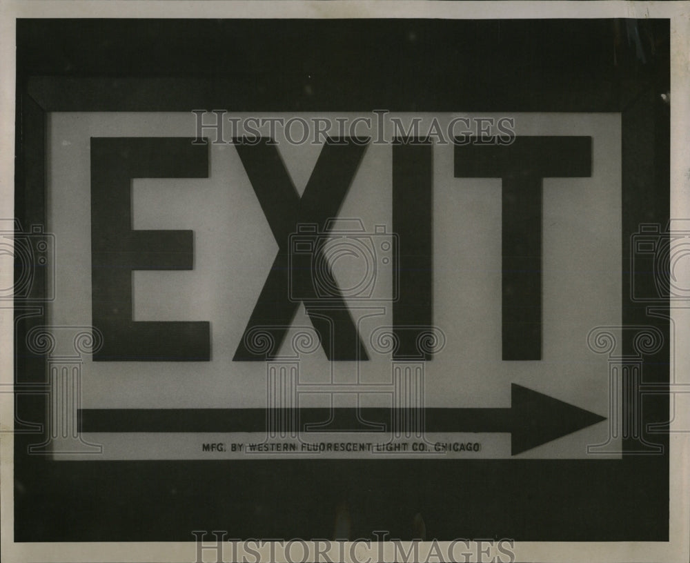 Press Photo Exit sign manufactured Chicago - RRW67659 - Historic Images
