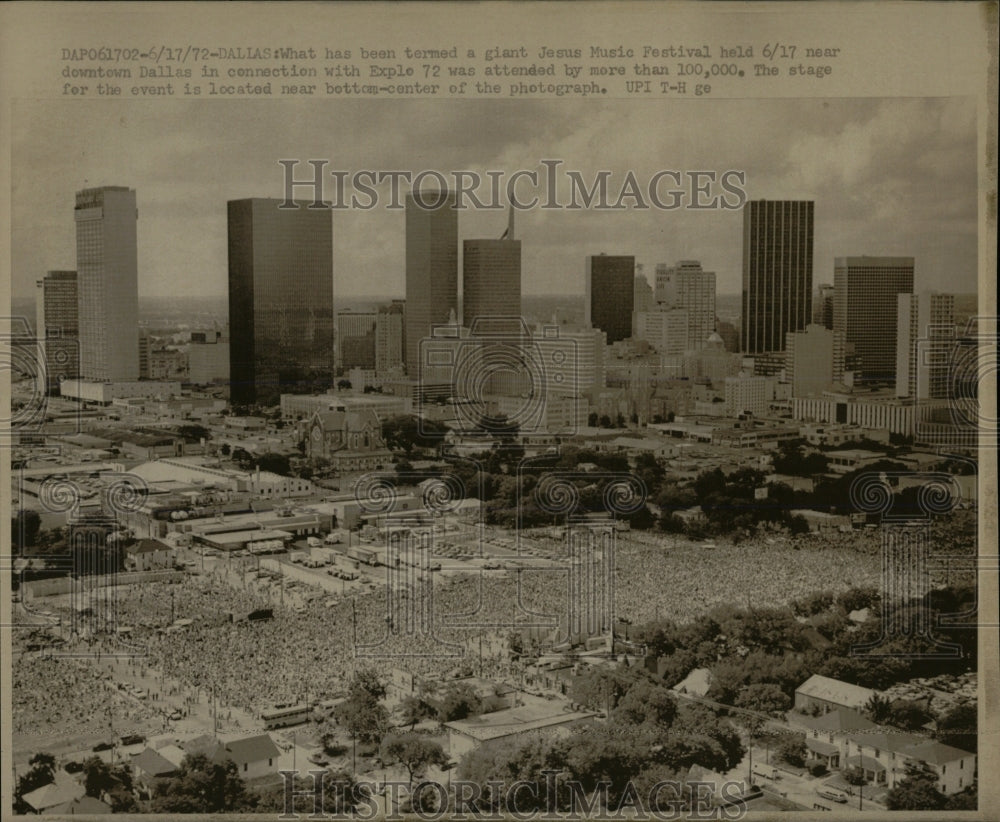 1972 Press Photo Jesus Music Festival Dallas Giant Town - RRW67673 - Historic Images