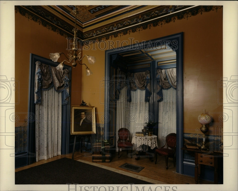 1988 Press Photo Honolulu House Interior - RRW68005 - Historic Images