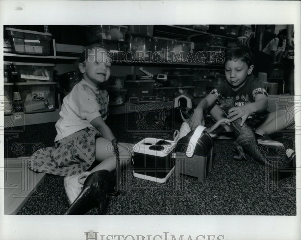 1993 Press Photo Twinbrooks school Bittany Brat Brooks - RRW68199 - Historic Images