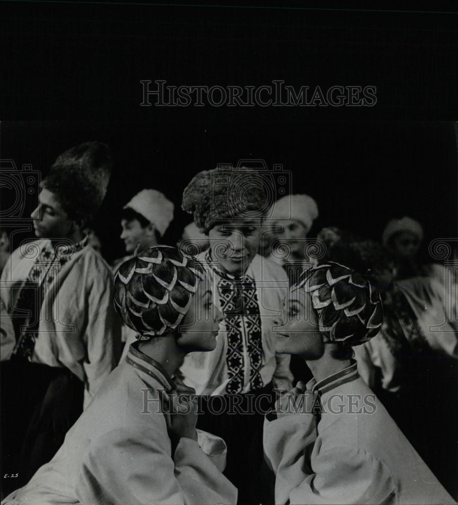 1966 Press Photo The Ukrainian Dance Company - RRW68337 - Historic Images