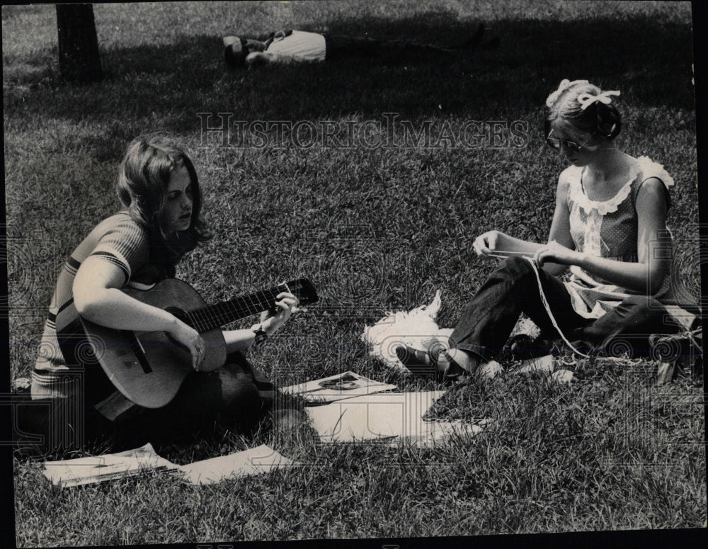1970 Press Photo Ann Galbraith Don Riordan Grant Park - RRW68723 ...