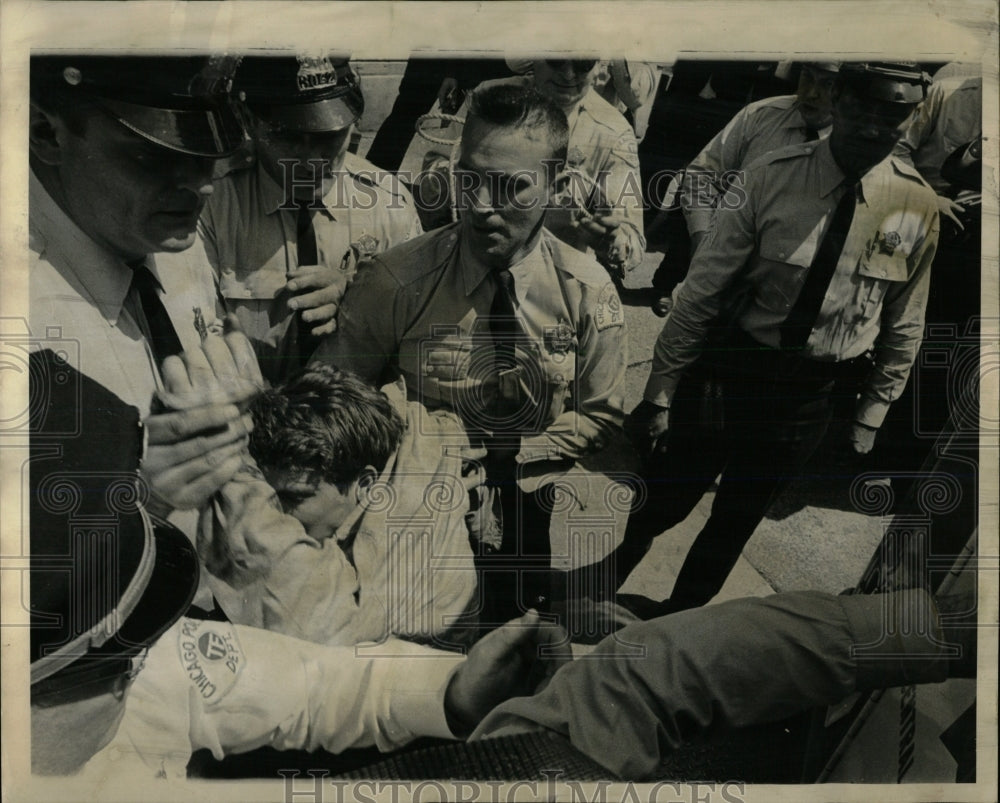 1965 Press Photo House Un-American Activities Com. Riot - RRW68933 - Historic Images