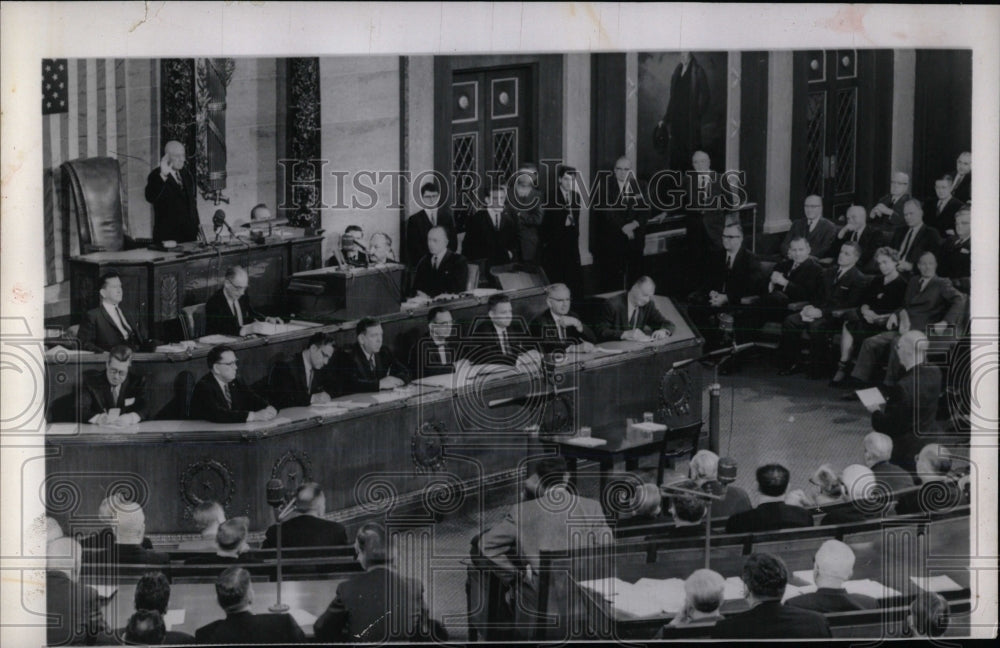 1960 Press Photo Rep. Sam Rayburn Swearing In Ceremony - RRW69049 - Historic Images