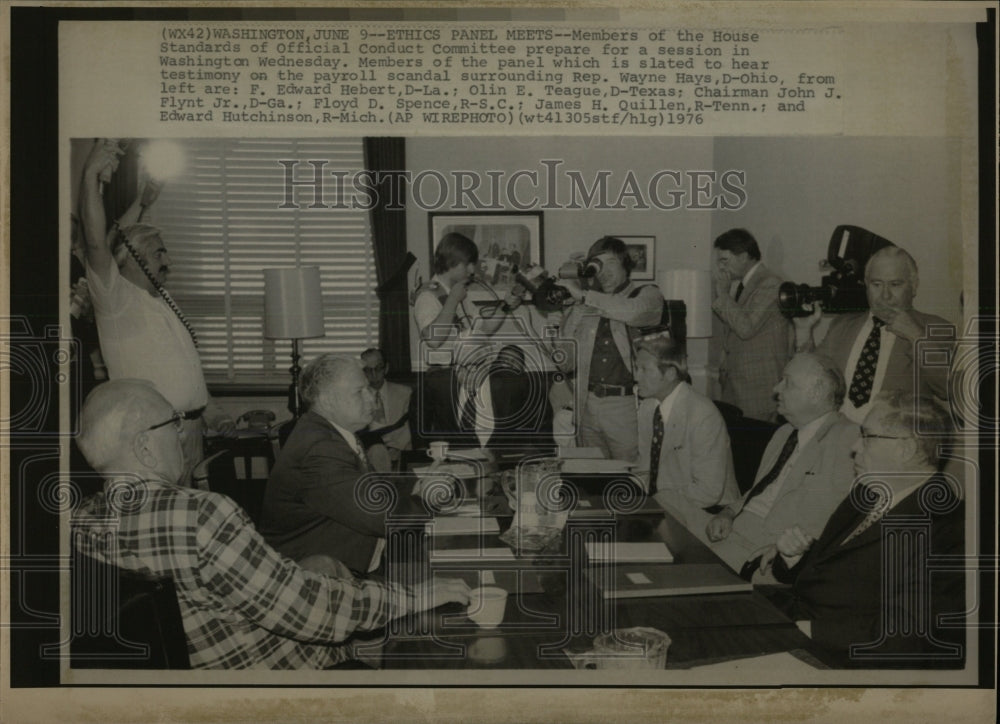 1976 Press Photo House Standards Official Conduct Comm. - RRW69051 - Historic Images