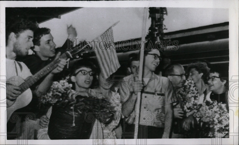 1957 Press Photo An American delegation in Moscow - RRW69177 - Historic Images