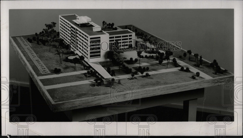 1946 Press Photo Woodward General Hospital Model - RRW69267 - Historic Images