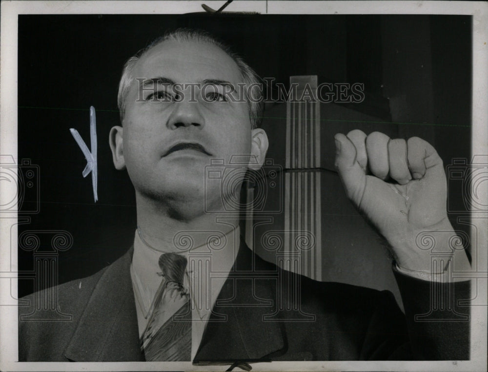 1943 Press Photo Radio Signals Emergincy Ending Harry - RRW69675 - Historic Images