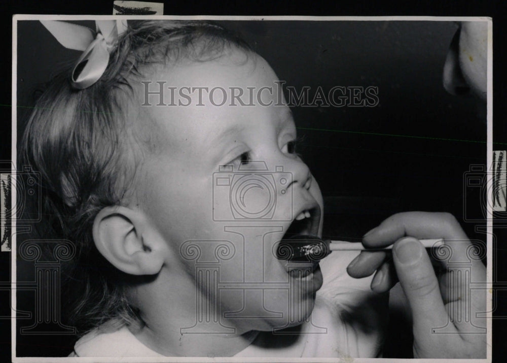 1962 Press Photo Parenting tips - RRW69935 - Historic Images