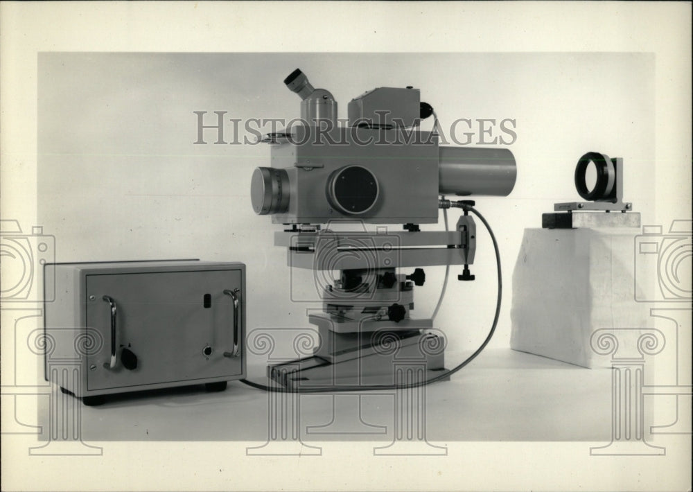 1969 Press Photo Autocolimation Telescope - RRW69959 - Historic Images