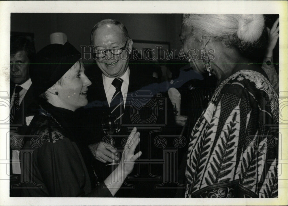 1984 Press Photo Food Editor &amp; Chef - RRW70047 - Historic Images