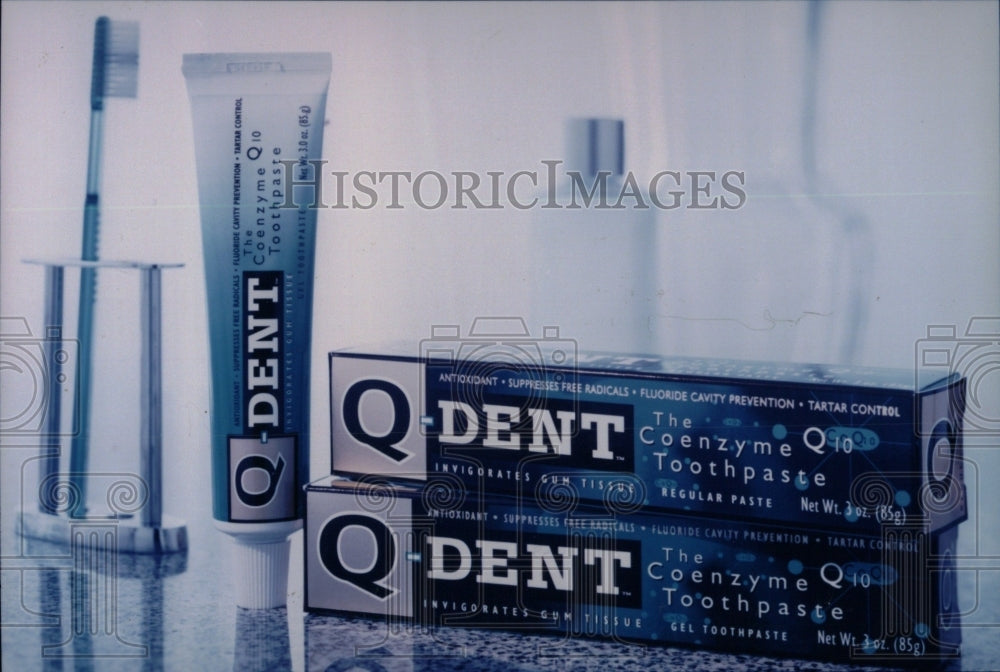 1900 Press Photo Q Dent Toothpaste - RRW70091 - Historic Images