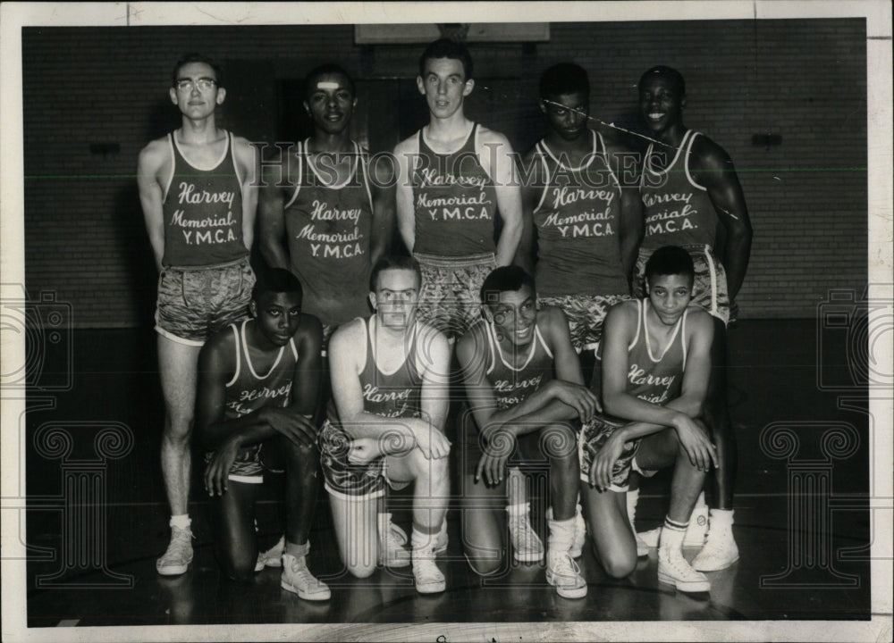 1962 Press Photo Harvey Memorial YMCA Basketball team - RRW70145 - Historic Images