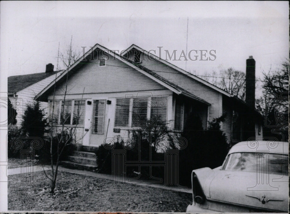 1959 Press Photo Randall S Harmon's front porch office - RRW70387 - Historic Images