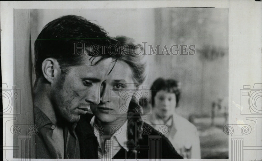 1978 Press Photo Woods &amp; Streep Star In Holocaust - RRW70411 - Historic Images