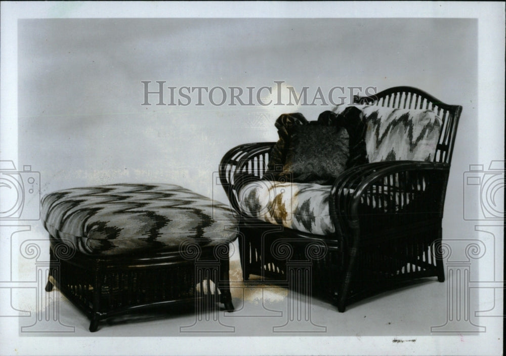 1988 Press Photo Ficks Reed Country Court Rattan Chair - RRW70601 - Historic Images