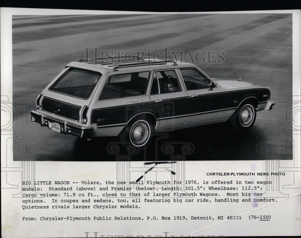 1976 Press Photo Chrysler Plymouth Volare Station Wagon - RRW70667 - Historic Images