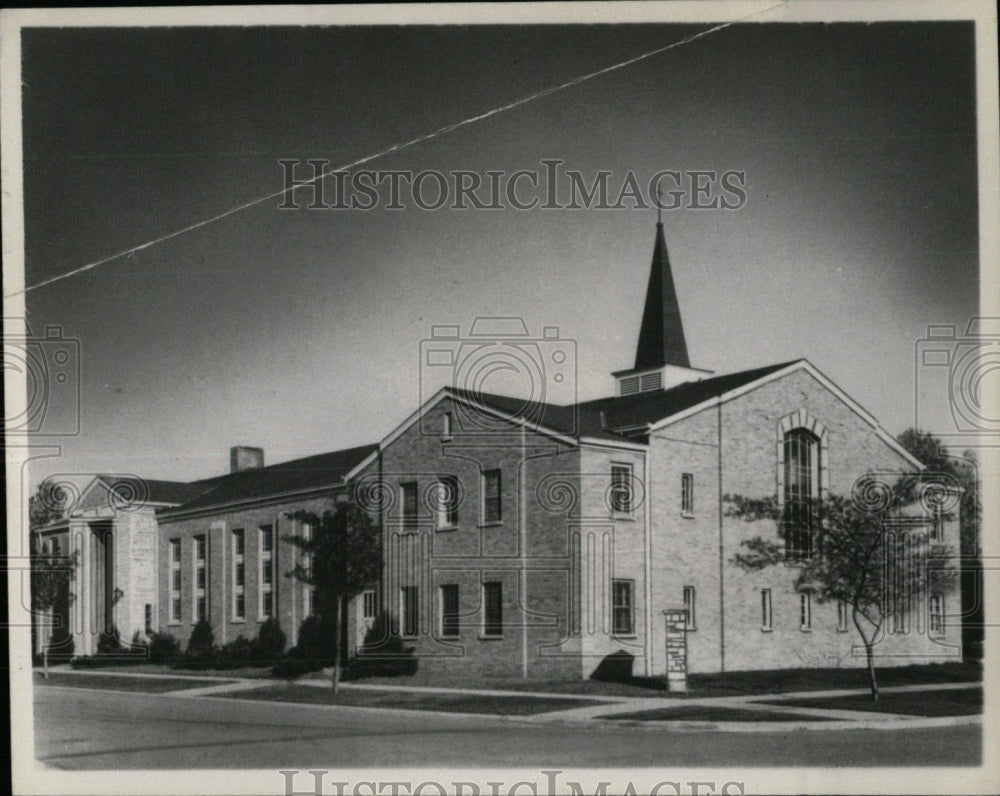 1967 Press Photo Summit Congregational Church Illinois - RRW71025 - Historic Images