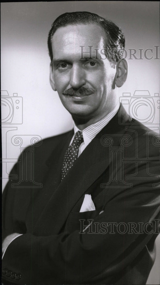 1948 Press Photo Richard Harkness TV, Radio Journalist - RRW71105 - Historic Images